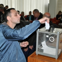 Внеочередная сессия городского и районного Совета народных депутатов (4) Внеочередная сессия городского и районного Совета народных депутатов (4)