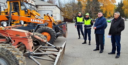 Дорожные службы к зиме готовы Дорожные службы к зиме готовы