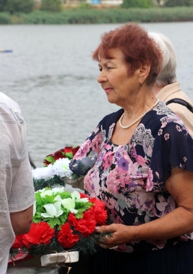 19 (1) (1) (1) (1) (1)