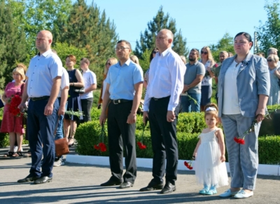 10 (1) (1) (1) (1) (1) (1) (1)