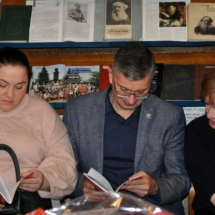 Юрий Молдовский принял участие в презентации книги поэтессы Марины Сычевой (7) Юрий Молдовский принял участие в презентации книги поэтессы Марины Сычевой (7)