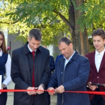 В Северной столице состоялось торжественное открытие спортивной площадки с уличными тренажерами (2) В Северной столице состоялось торжественное открытие спортивной площадки с уличными тренажерами