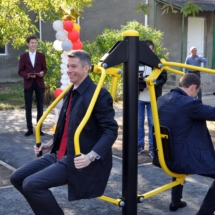 В Северной столице состоялось торжественное открытие спортивной площадки с уличными тренажерами (3) В Северной столице состоялось торжественное открытие спортивной площадки с уличными тренажерами (3)