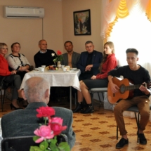 Вячеслав Фролов навестил подопечных Дома для одиноких престарелых и инвалидов Вячеслав Фролов навестил подопечных Дома для одиноких престарелых и инвалидов