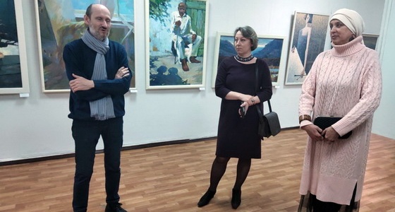 От акварели до гобелена: выставка ДПИ в картинной галерее От акварели до гобелена: выставка ДПИ в картинной галерее