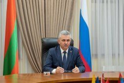 Президент заслушал доклады глав государственных администраций Президент заслушал доклады глав государственных администраций