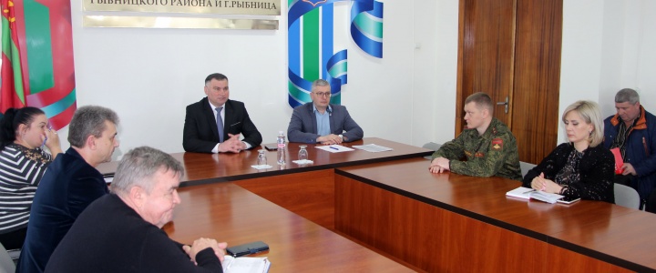 День Народного ополчения в Рыбнице: церемония возложения, награждение и встреча с общественниками День Народного ополчения в Рыбнице: церемония возложения, награждение и встреча с общественниками