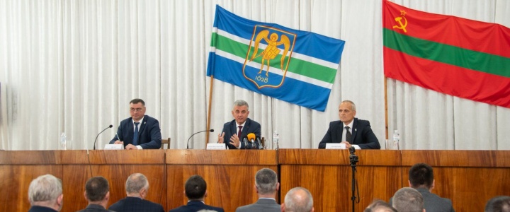 Президент находится с рабочим визитом в Рыбнице Президент находится с рабочим визитом в Рыбнице