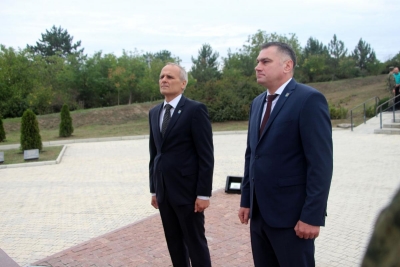 11 (1) (1) (1) (1) (1) (1) (1) (1) (1) (1) (1) (1) (1)