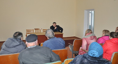 Глава госадминистрации встретился с жителями села Красненькое