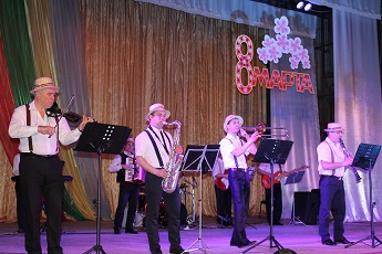 Накануне Международного женского дня в Рыбнице прошел праздничный концерт