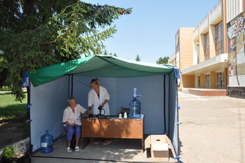 В Рыбнице в жаркие дни функционируют палатки по оказанию скорой медицинской помощи