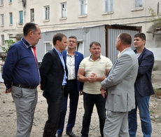 Вячеслав Фролов посетил строительную площадку школы №6