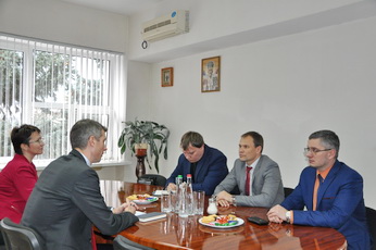 Глава госадминистрации встретился с заместителем главы Посольства Германии в РМ Флорианом Зайц