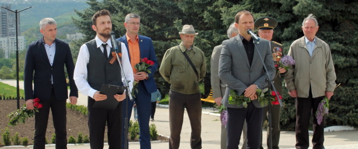 Вячеслав Фролов поприветствовал участников акции «Георгиевская ленточка»