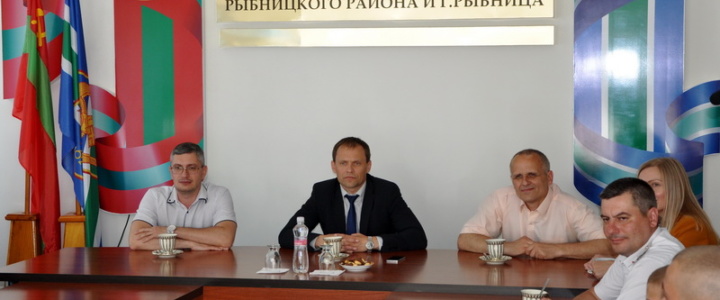 Вячеслав Фролов встретился с курсантами образовательных учреждений силовых структур