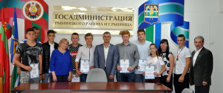 Заместитель главы госадминистрации Юрий Молдовский встретился с рыбницкими спортсменами