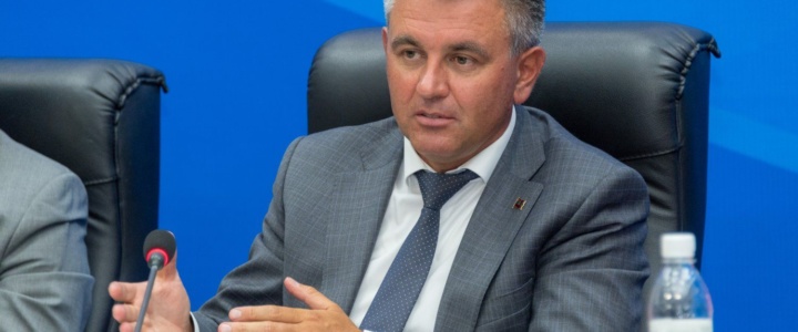 Вадим Красносельский провел совещание с участием глав государственных администраций