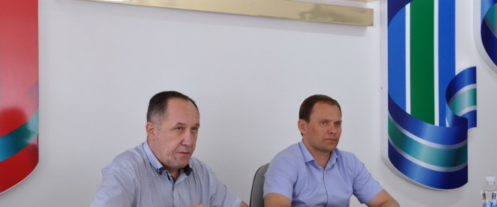 Вячеслав Фролов провел совещание по вопросу формирования Программы Фонда капитальных вложений на 2019-2021 год