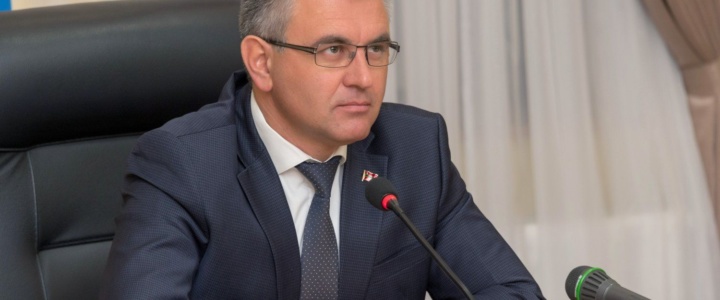 Вячеслав Фролов принял участие в селекторном совещании с Главой государства