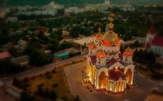 Посещение храмов в пасхальную ночь запрещено