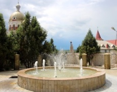 В микрорайоне Южный запустили фонтан