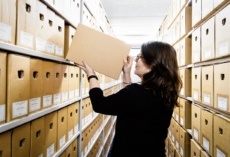 Поздравление главы госадминистрации с Днём работников архивов и управления документацией Поздравление главы госадминистрации с Днём работников архивов и управления документацией