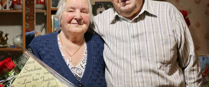 Глава госадминистрации поздравил супружескую пару рыбничан с 65-летием со дня свадьбы