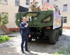 С Днём Победы поздравили пациентов и коллектив Covid-госпиталя