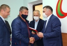 Глава госадминистрации поздравил обновленцев с днём образования партии