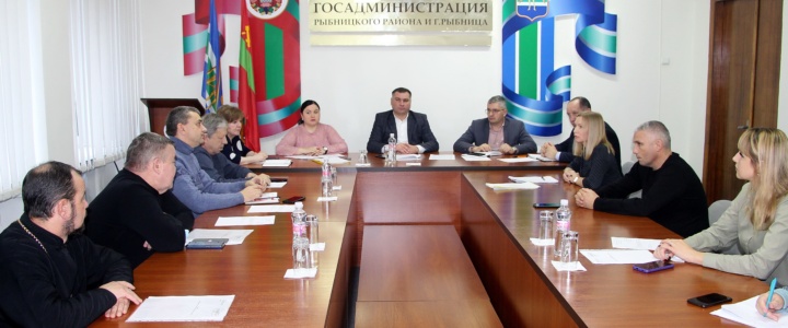 Глава госадминистрации принял участие в заседании Общественного совета