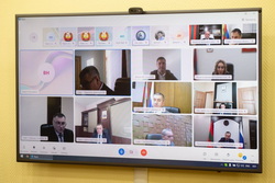 Президент провёл селекторное совещание