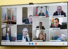 Президент провел селекторное совещание с главами госадминистраций