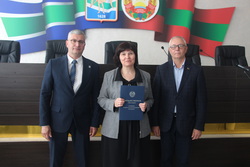 В Рыбнице работников культуры поздравили с профессиональным праздником