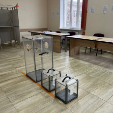 Глава госадминистрации и председатель Совета народных депутатов проверили готовность избирательных пунктов к выборам