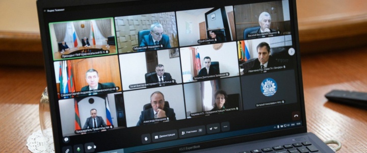 Селекторное совещание при Президенте: обсуждение актуальных вопросов текущей повестки