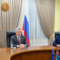 Президент ПМР провел еженедельное пленарное заседание